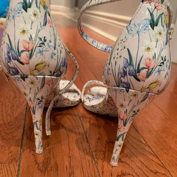 Aldo floral comfy high heel sandals - Picture 6 of 11
